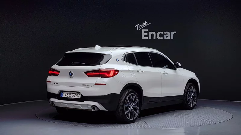 BMW X2
