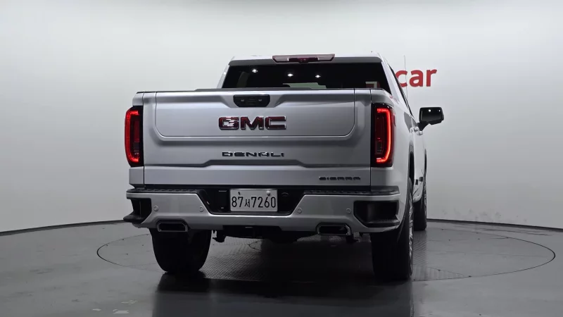 GMC SIERRA