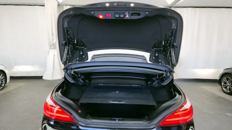 Mercedes-Benz SL-Class