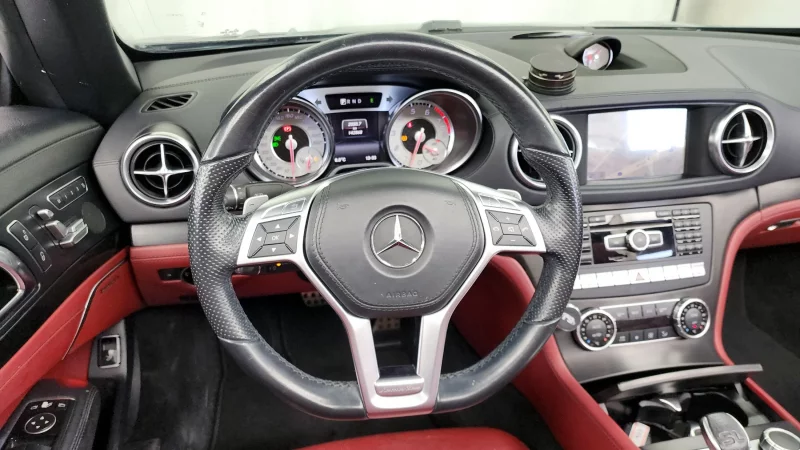 Mercedes-Benz SL-Class