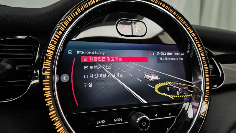 MINI Cooper Convertible