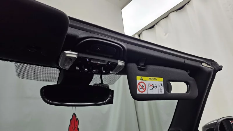 MINI Cooper Convertible