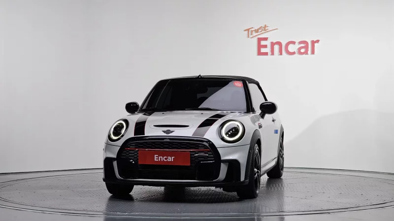 MINI Cooper Convertible