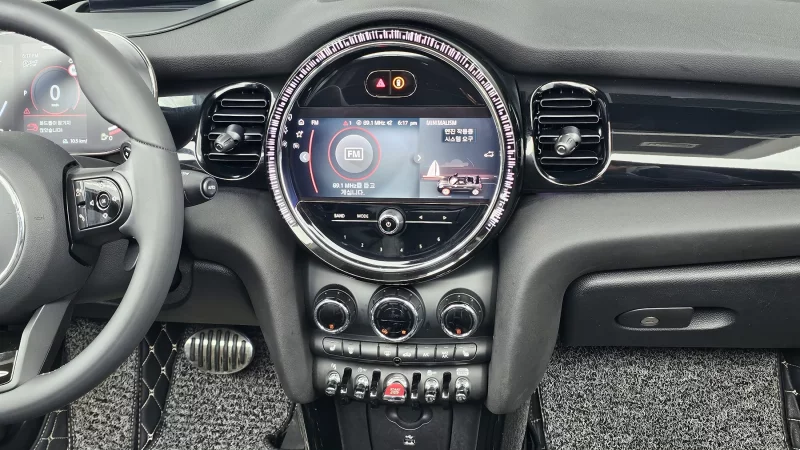 MINI Cooper Convertible