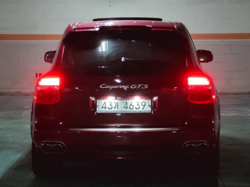 Porsche CAYENNE