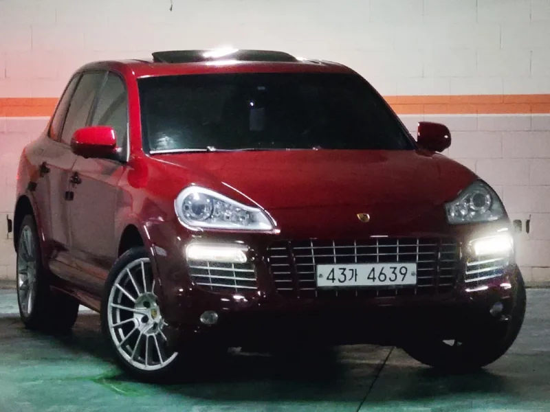Porsche CAYENNE