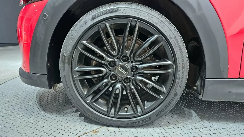 MINI Cooper Convertible