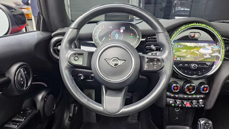 MINI Cooper Convertible