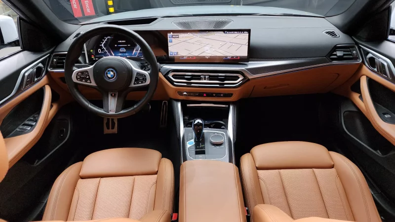 BMW i4