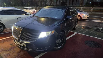 Lincoln MKT