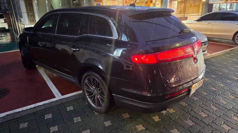 Lincoln MKT