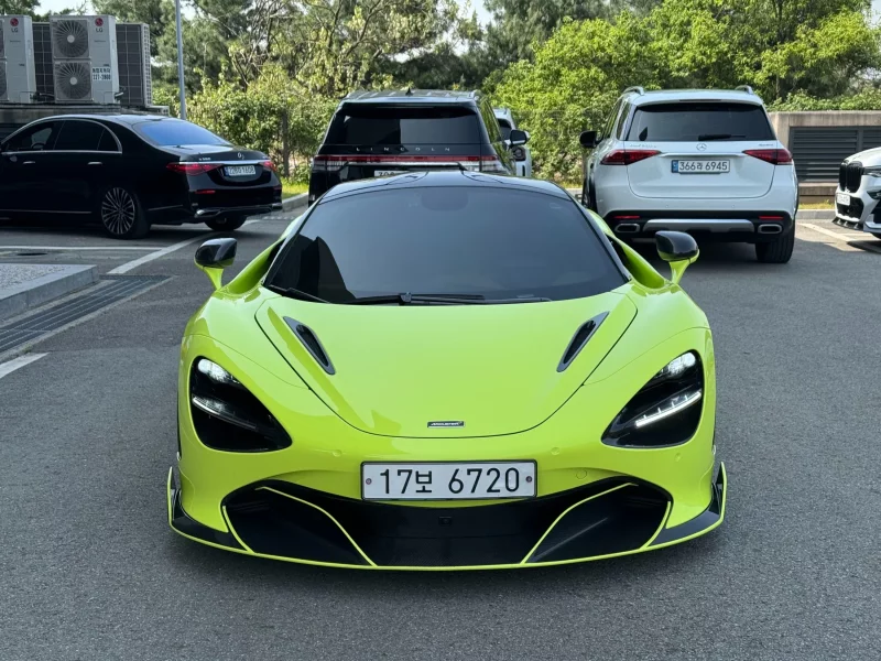 Mclaren 720S