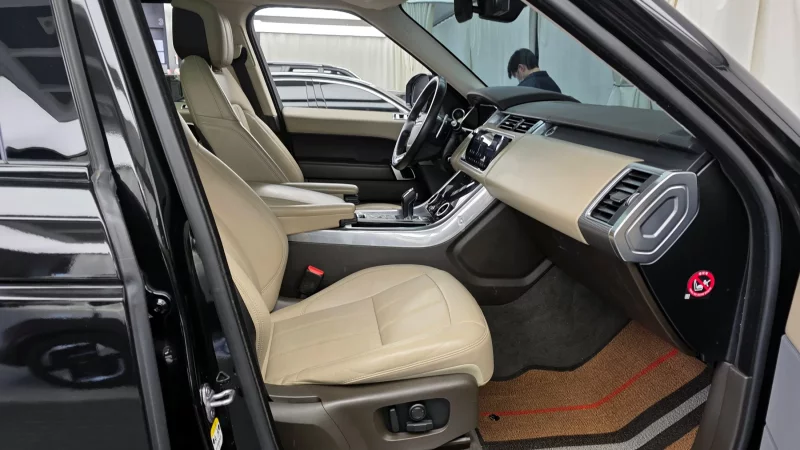 Land Rover RANGE ROVER SPORT