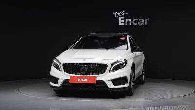 Mercedes-Benz GLA-Class
