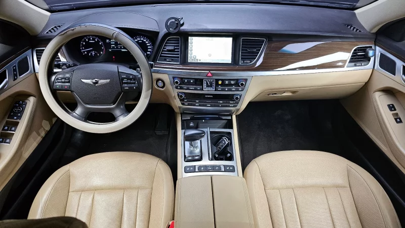 Genesis G80