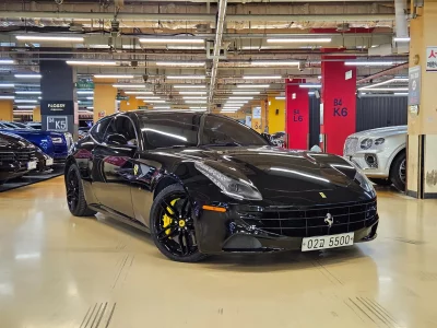 Ferrari FF