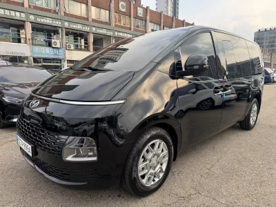 Hyundai Staria