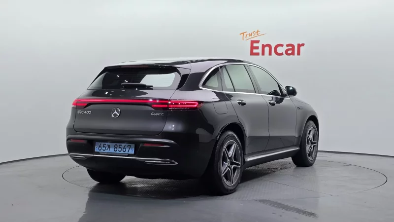 Mercedes-Benz EQC