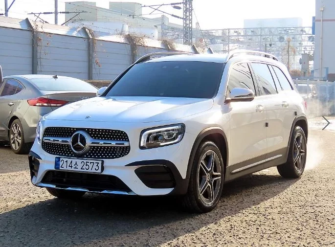 Mercedes-Benz GLB-Class