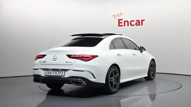 Mercedes-Benz CLA-Class