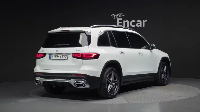 Mercedes-Benz GLB-Class