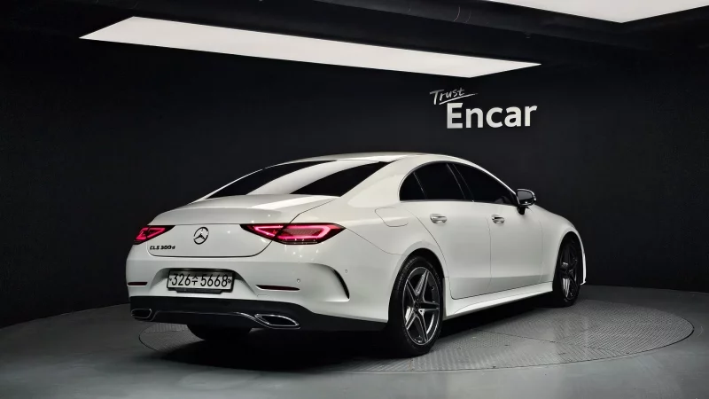 Mercedes-Benz CLS-Class