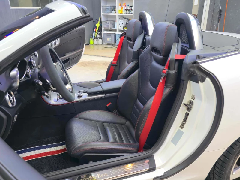 Mercedes-Benz SLC-Class