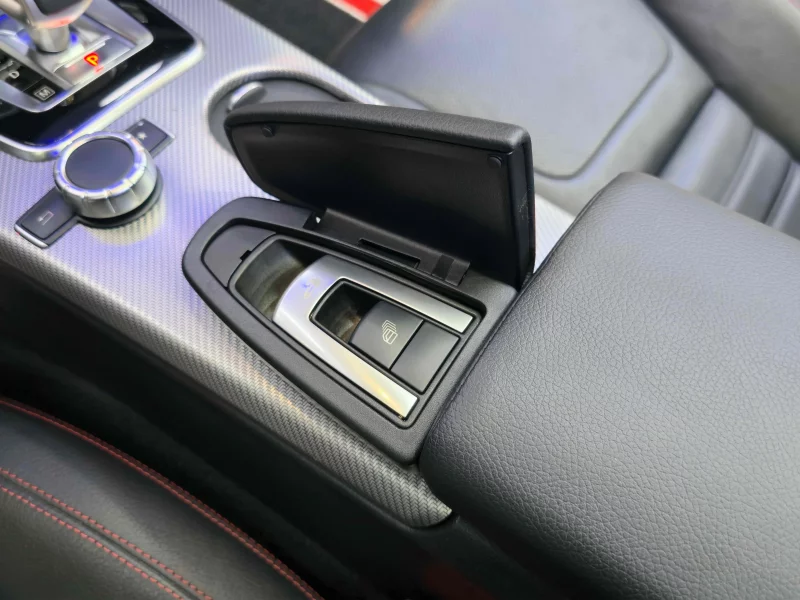 Mercedes-Benz SLC-Class