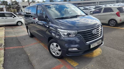 Hyundai Grand Starex