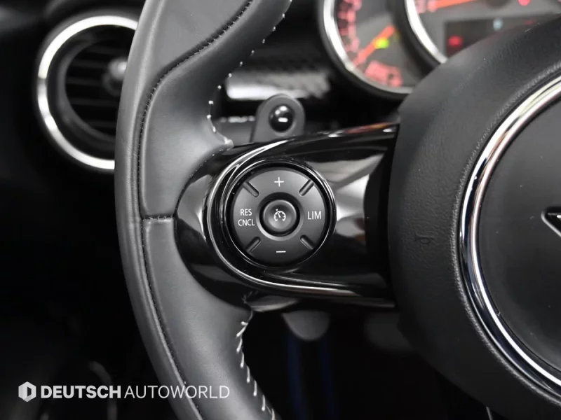 MINI Cooper Convertible