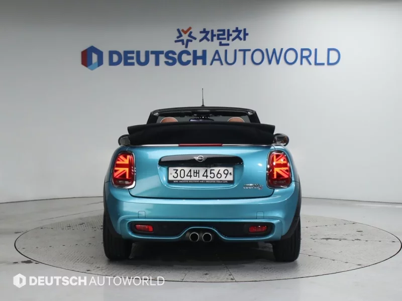 MINI Cooper Convertible