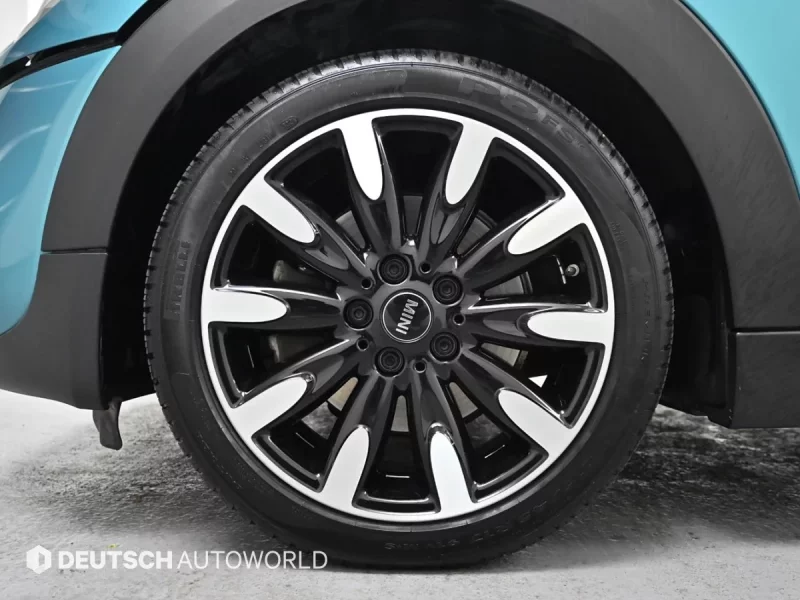 MINI Cooper Convertible