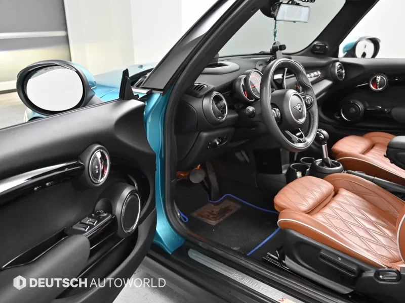 MINI Cooper Convertible