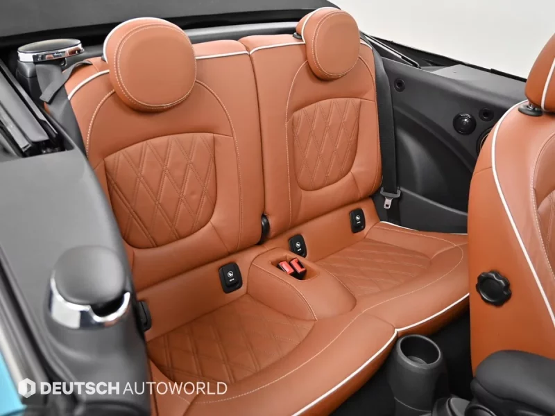 MINI Cooper Convertible
