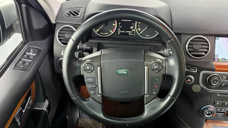 Land Rover DISCOVERY