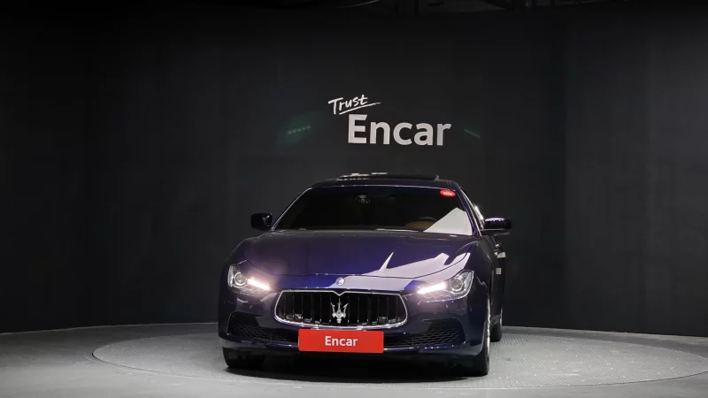 Maserati GHIBLI