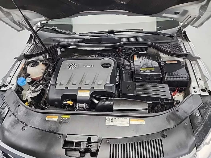 Volkswagen PASSAT CC