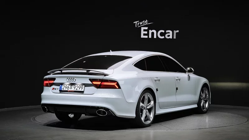 Audi RS7