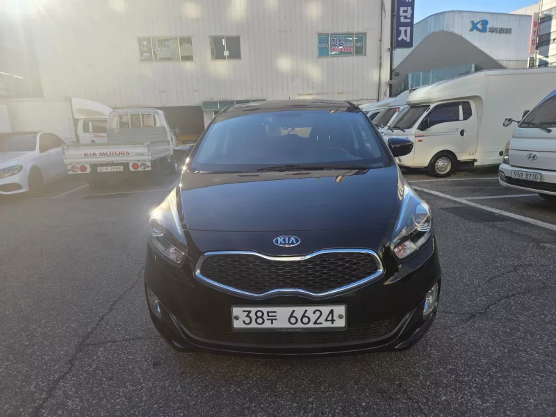 Kia Carens