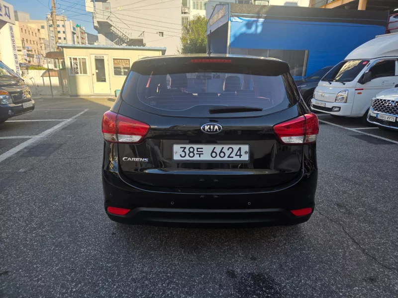 Kia Carens