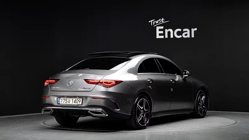 Mercedes-Benz CLA-Class