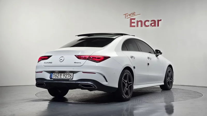 Mercedes-Benz CLA-Class