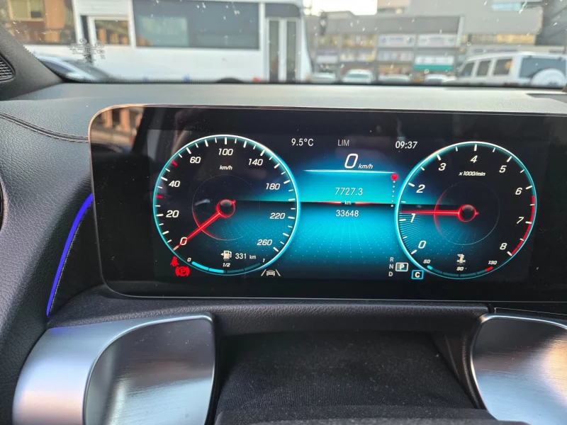 Mercedes-Benz GLB-Class