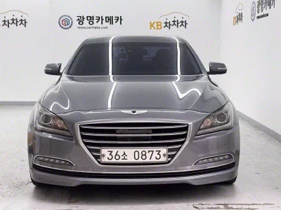 Hyundai Genesis