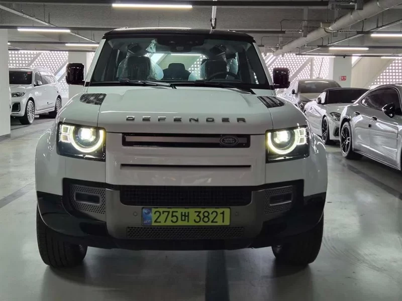 Land Rover DEFENDER