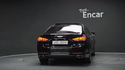 Hyundai Genesis