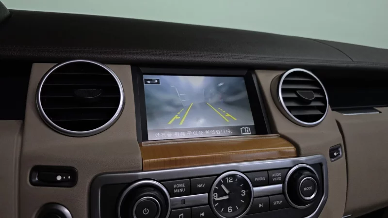 Land Rover DISCOVERY