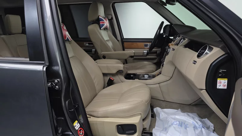 Land Rover DISCOVERY