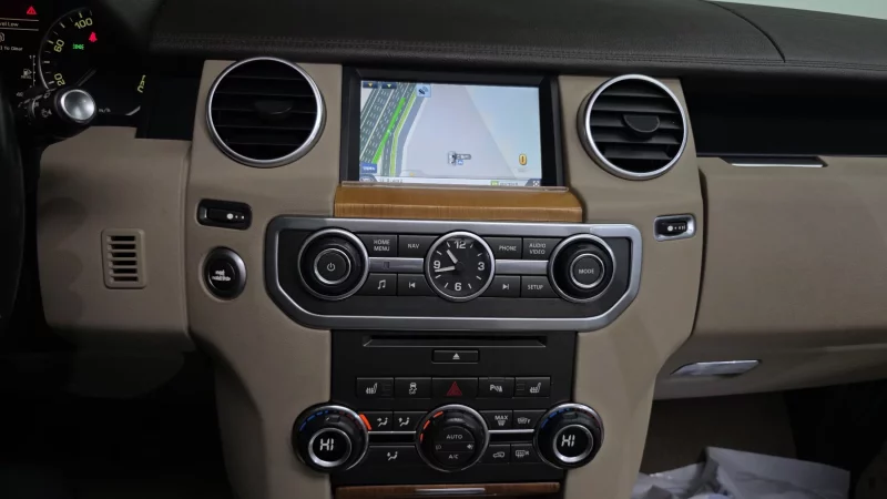 Land Rover DISCOVERY