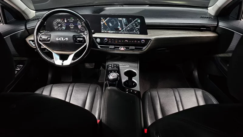 Kia K8